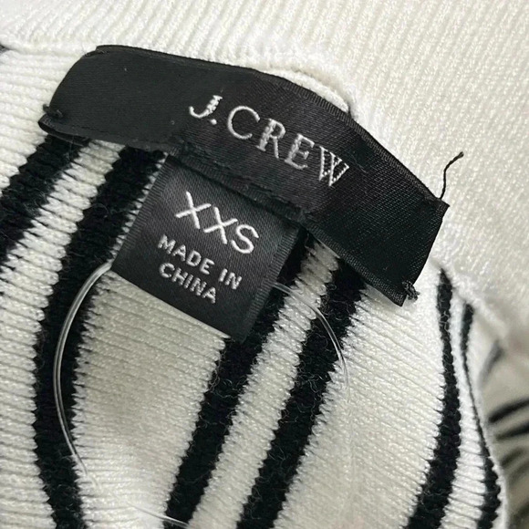 J. Crew White & Black Stripe Pull On Flare Sweater Skirt XXS - Picture 5 of 5